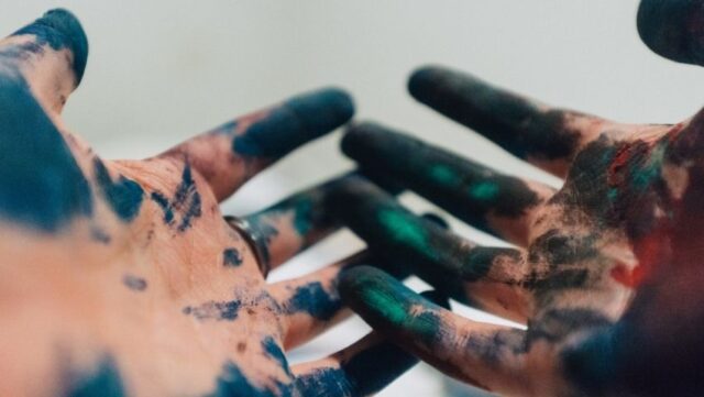 Does Acrylic Paint Wash Off 