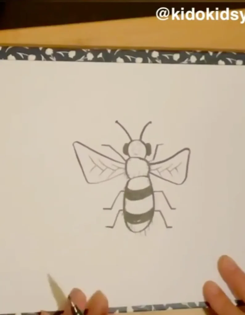 bee doodle