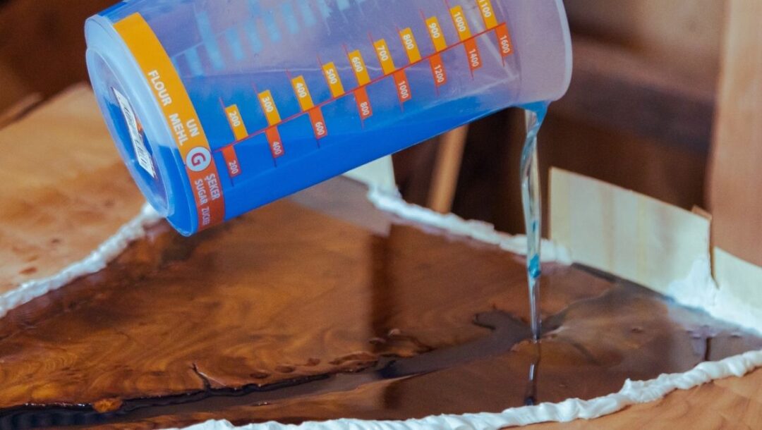 14 Best Resin Kits for Beginners