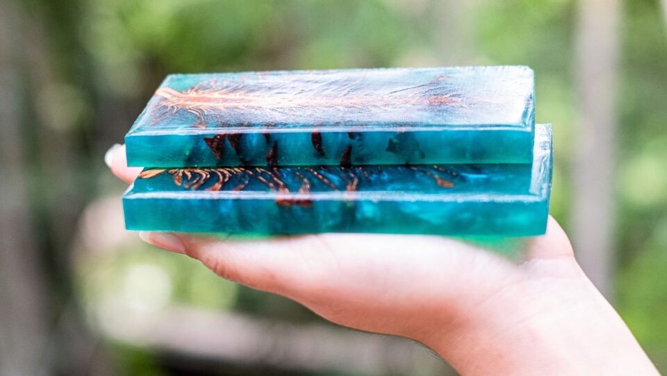 14 Best Resin Kits for Beginners