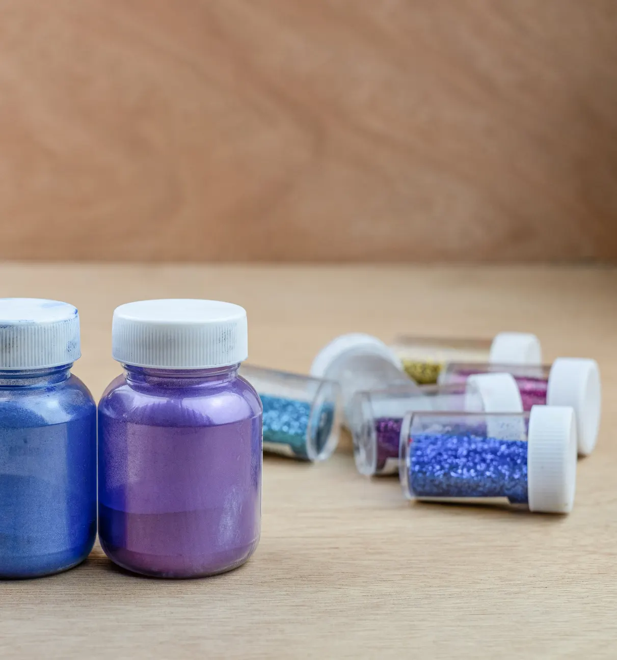 best resin kit for beginners - epoxy resin colors